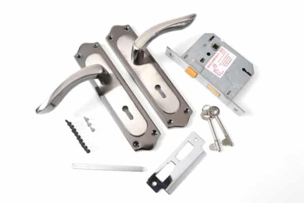 Lockset 3 Lever Aluminium Suart Handle Inyati Blister Packed